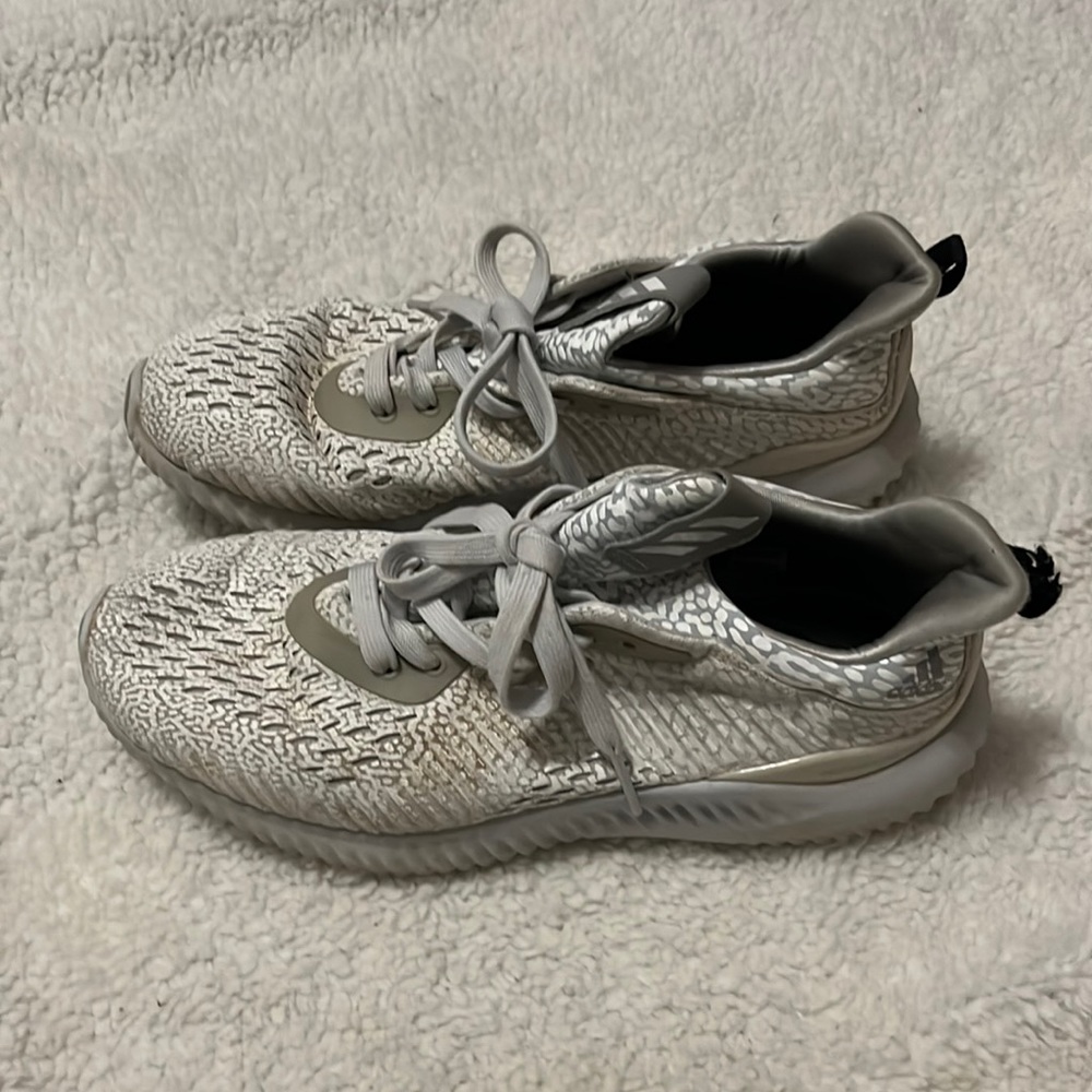 Adidas tennis shoes